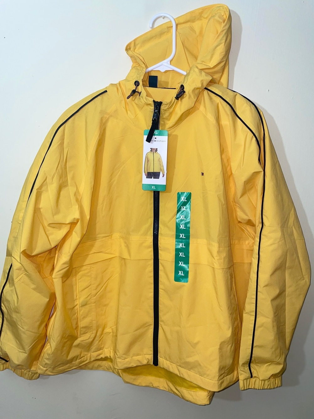 Tommy Hilfiger Yellow Hooded lightweight Windbreaker with Black Piping